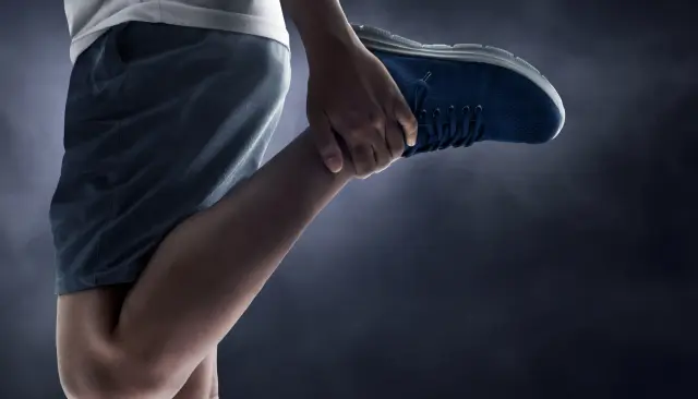 What is Ballistic Stretching and Should I Do It?