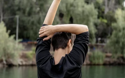 How to Do Shoulder Stretches Safely: Simple Steps for Loosening Tight Shoulders